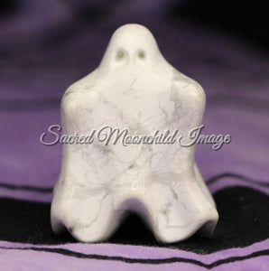 Howlite Ghost Carving