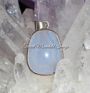 Blue Lace Agate Pendant