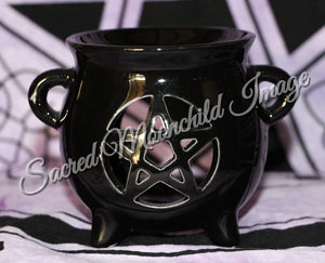 Cauldron Oil Burner With Pentagram Cut Out