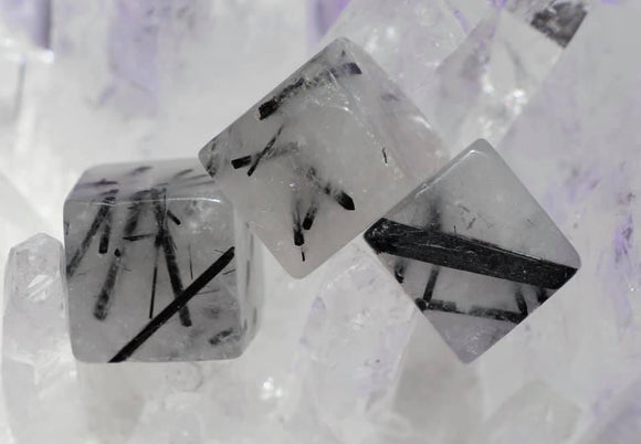 Tourmaline In Quartz Tumble Cube